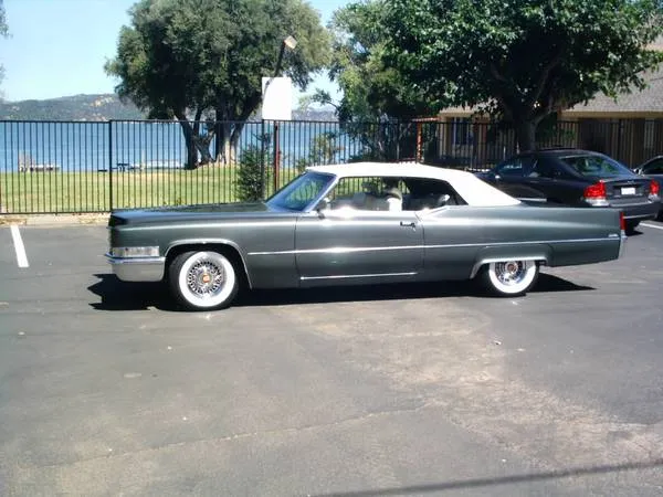 Iconic Cadillac Eldorado Convertible - Vintage Luxury Classic Car