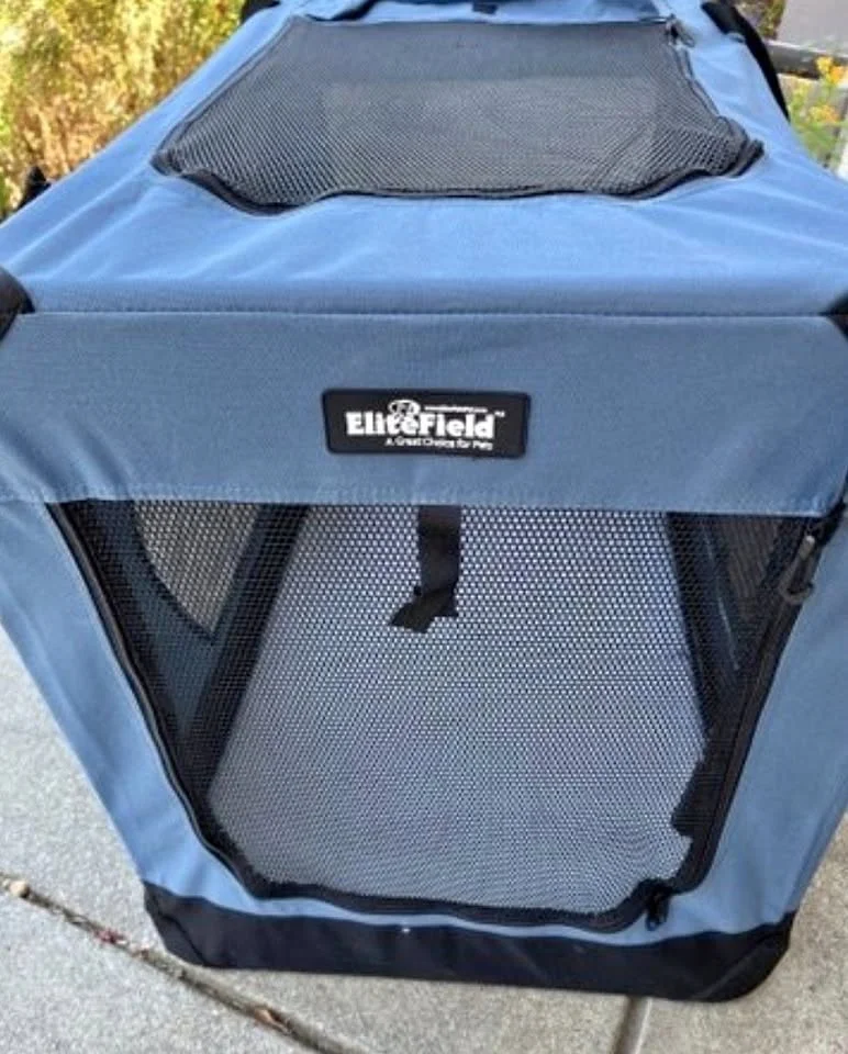EliteField Blue Fabric Pet Carrier with Mesh Panels and Zippered Closure