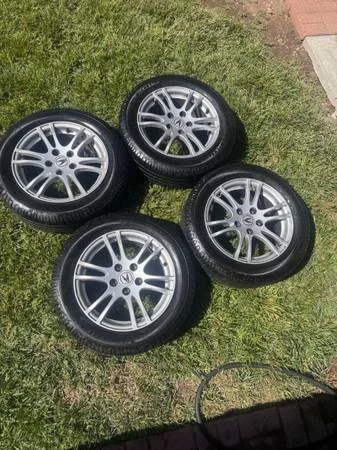 Acura Wheels with Summer and Winter Tires