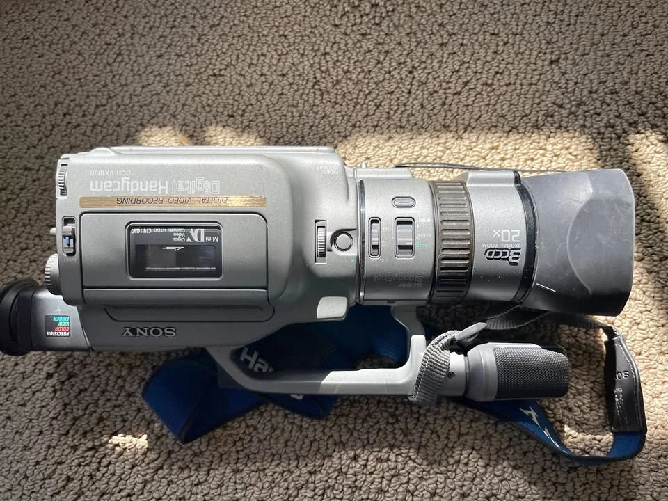 Sony Digital Handycam Digital Video Camera