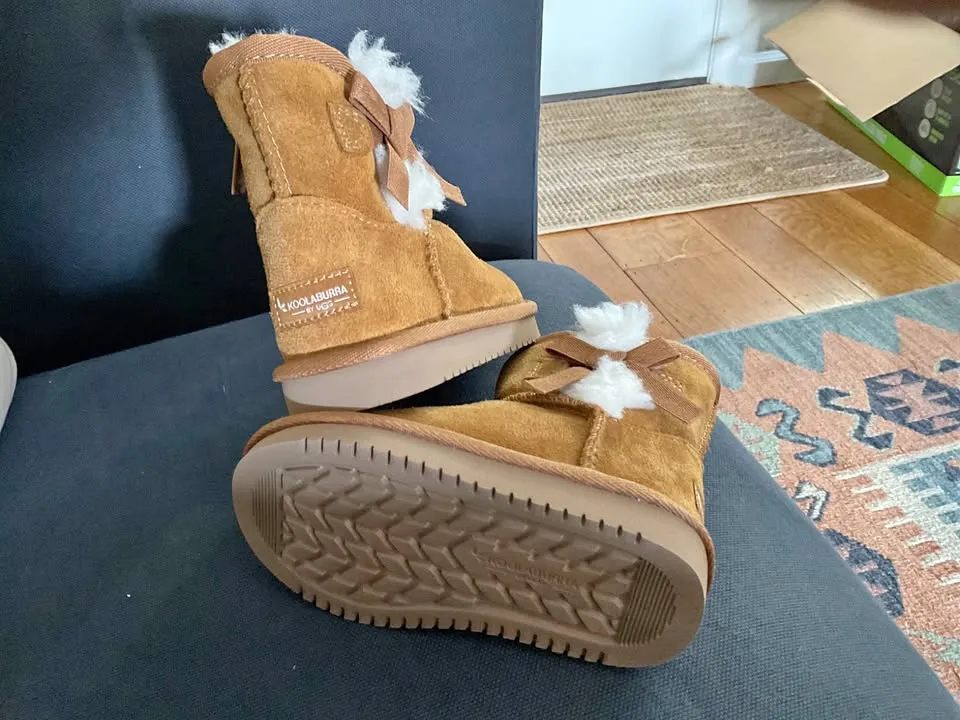 Koolaburra by UGG Victoria Short Chestnut Bow Zipper Boots