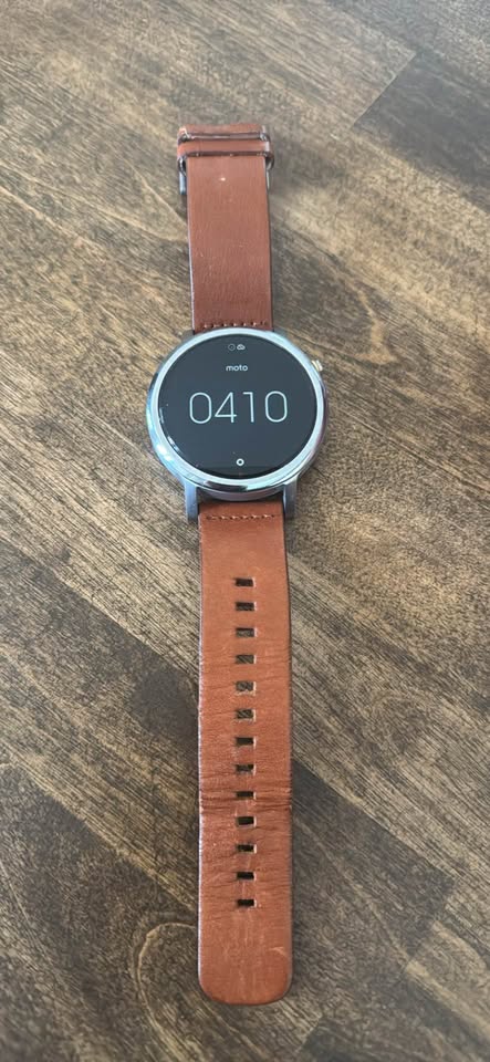Moto 360 Smartwatch