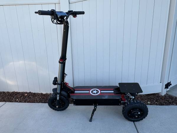 Scoot Motion Electric Scooter