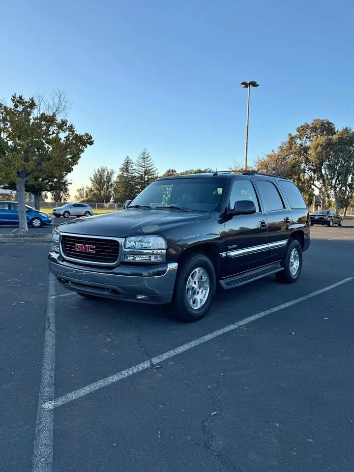 2004 GMC Yukon – Spacious Full‑Size SUV